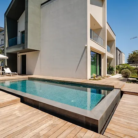 Villa Luxury With Private And Pool - *
