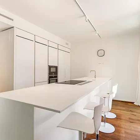 Luxury With Private And Pool -