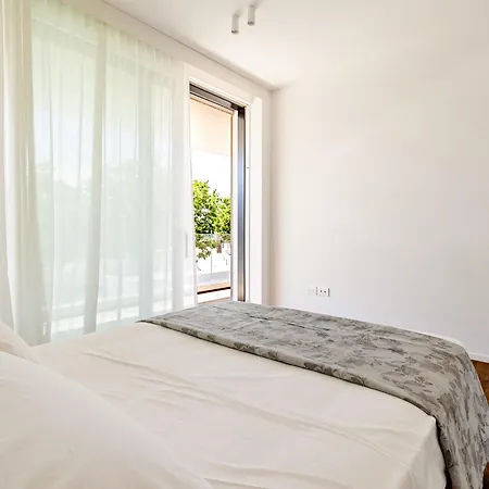 Luxury With Private And Pool - Villa